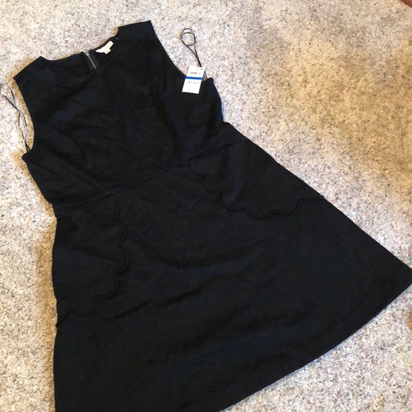 LBD - Picture 2 of 6